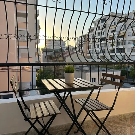 Centrale Guesthouse * Vlorë