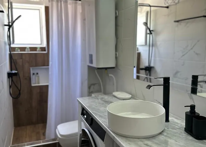 Centrale Guesthouse * Vlorë