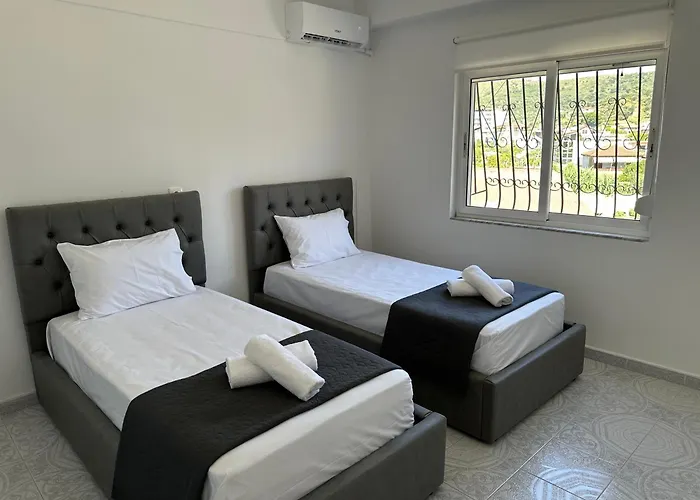 Centrale Guesthouse * Vlorë