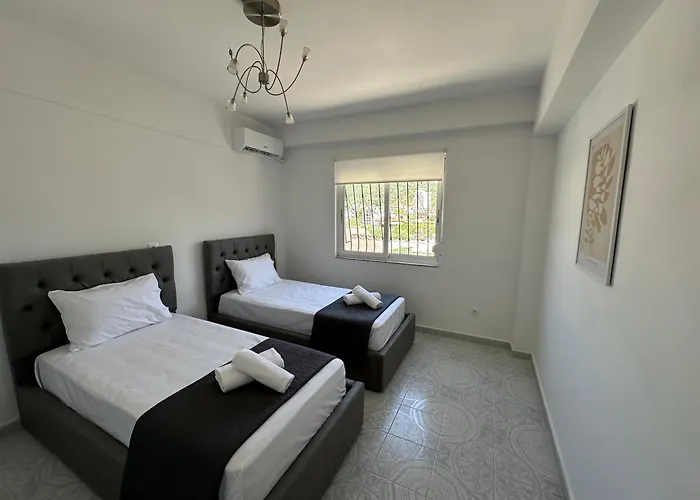 Centrale Guesthouse * Vlorë